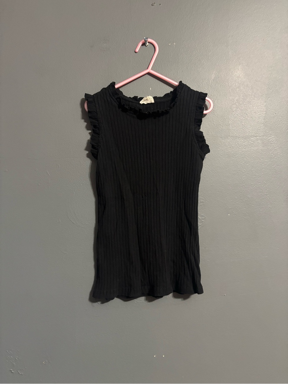 Hayden Girls Black preppy minimalist fall Ribbed Ruffle Trim Tank Top girls M